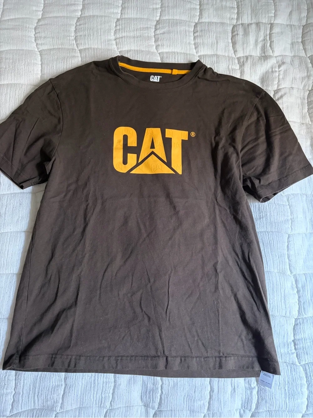 Men's Brown T-Shirt with Yellow Logo - Casual Workwear